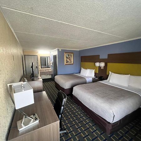 Quality Inn & Suites Near Six Flags East Atlanta Eksteriør bilde